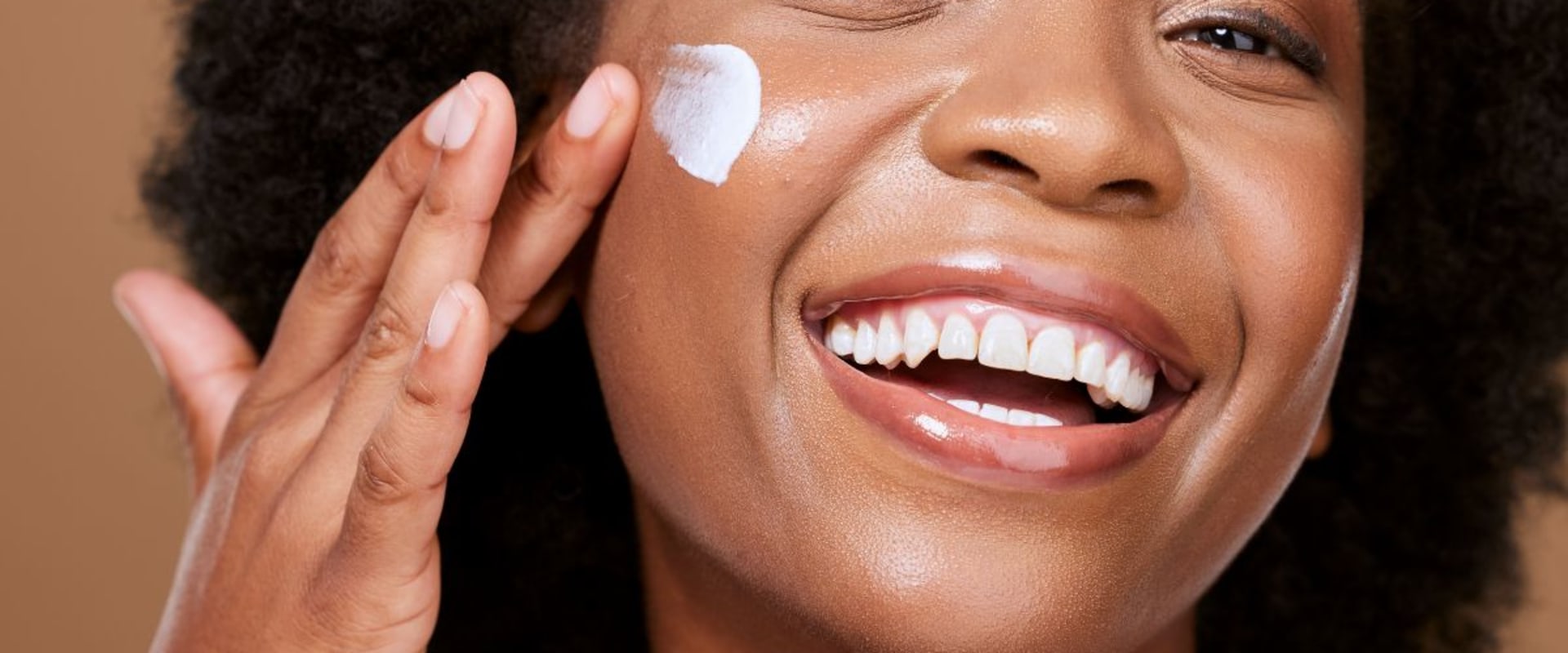 The Truth About Expired SPF: An Expert's Guide to Sun Protection